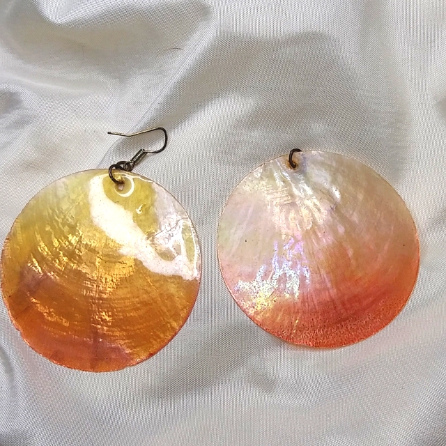 Shell Discs Earrings